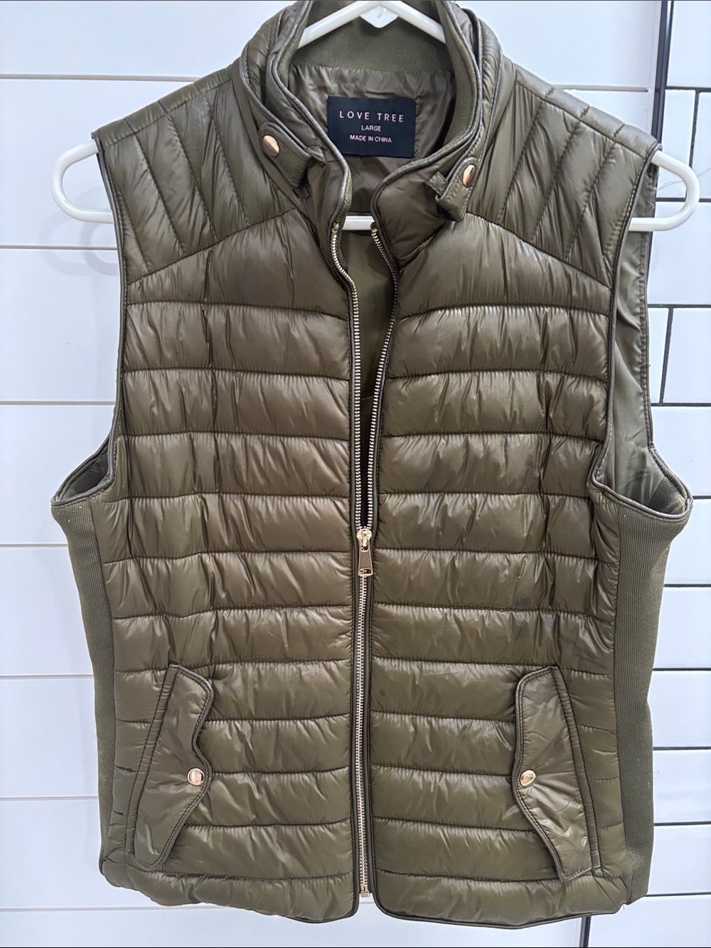 Love Tree Quilted Olive Green Sleeveless Puffer Vest